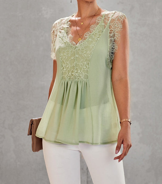 Dreamy Lace Top With Camisole