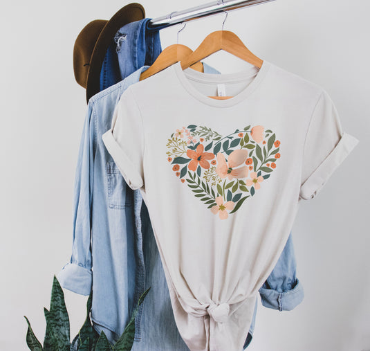 FLORAL HEART PEACHY TEE