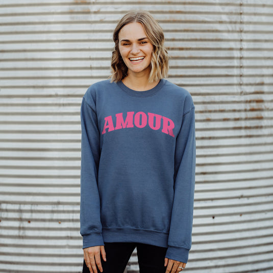 AMOUR CREWNECK SWEATSHIRT