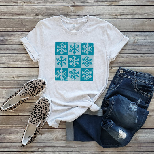 CHECKERED SNOWFLAKES TEE