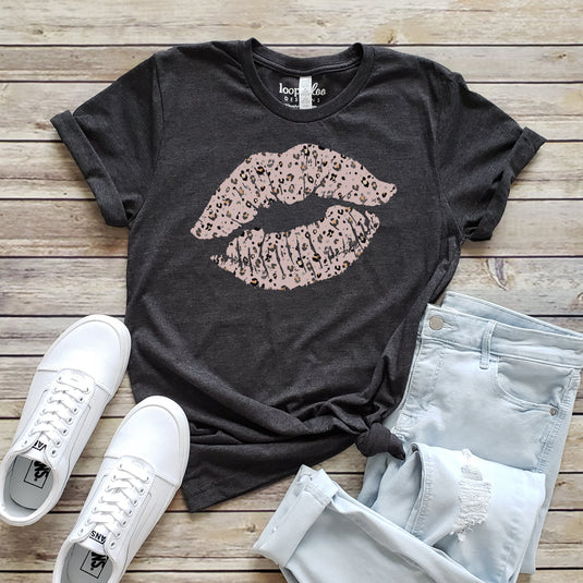 LEOPARD LIPS TEE