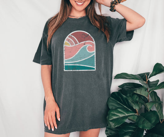 ARCHED SUNSET TEE